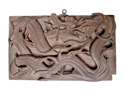 Antiguo marco colgante de pared vintage de madera artesanal dragón de ambos lados en relieve Foto 1 de 4