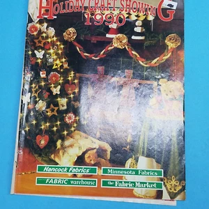 Hancock Fabrics Holiday Craft Showing 1990 Magazine with Patterns - Imagen 1 de 5