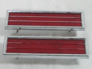 Vintage Motorcycle Saddlebag Red Reflectors for Harley-Davidson & others - Picture 1 of 7