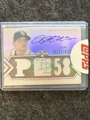 Camiseta deportiva Topps Triple Threads Future Phenoms Jeremy Hellickson 2012 sepia automática/75 Foto 1 de 3