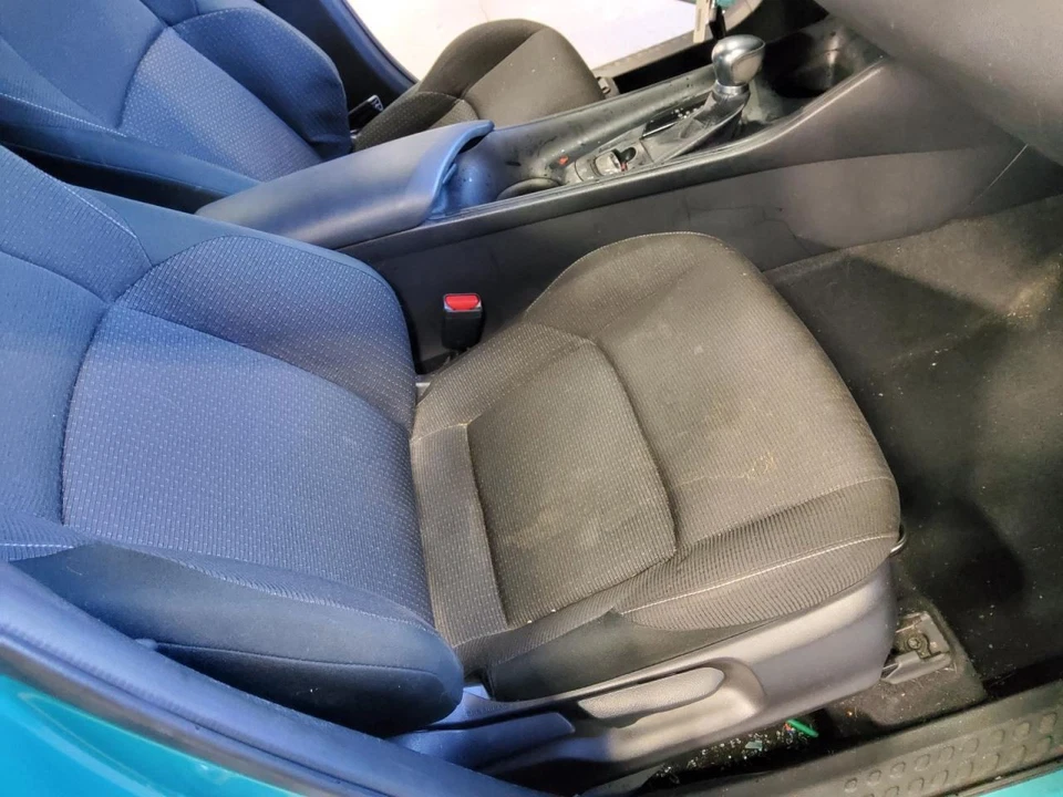 Passenger Front Seat  Japan Built Manual Cloth Fits 18-22 C-HR 556243 Foto 1 de 1