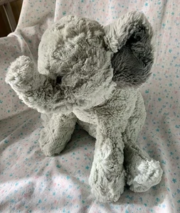 Gund Cozys Light Green 13” Elephant Plush Stuffed Animal Floppy Soft Bean Feet - Picture 1 of 10
