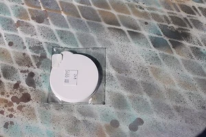 Etiquetas circulares de cartulina blancas brillantes estampadas, 24 piezas Retirado, Nuevo - Imagen 1 de 3
