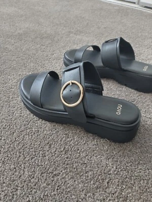 Novo Women's Shoes Size 8 - image 1 of 4