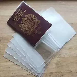 Reisepasshülle Transparent Cover UK Größe Kunststoff Klar UK Reise Neu 1 oder 2 - Bild 1 von 9