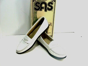SAS Wink Tripad Comfort Women White Penny Loafer Shoe Size 9.5 med Pre Owned - Picture 1 of 3