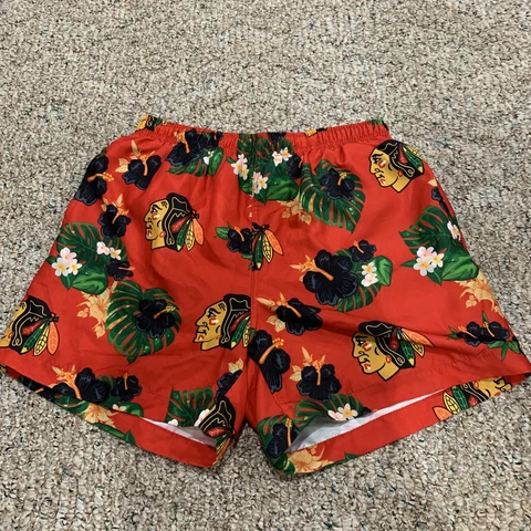 Chicago Blackhawks Hawaiian Floral Swim Shorts Size L Used Cover