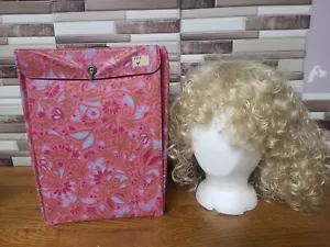Vintage Short Hair 100% Kanekalon Wig Bright Bleach Blonde Curly Japan Bang Case - Picture 1 of 23
