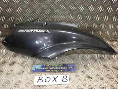 YAMAHA Cygnus 125 right fairing side panel 2005 - Image 1 of 4
