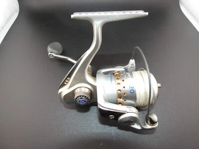 Carrete de pesca giratorio Quantum Energy PTs 20 Foto 1 de 4