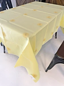 Tovaglia vintage Matouk 60x84 ricamata fiori mamma, bordo tattato - Foto 1 di 5