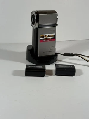 SONY HDR-TG3 FULL HD 1080P CAMCORDER - Image 1 of 2