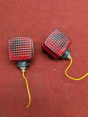 Pair Imasen BL21-106 Red Turn Signal Marker Light Auto Tractor Light Motorcycle - Image 1 of 4