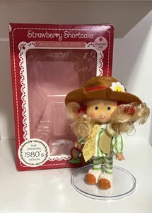 Strawberry Shortcake T. N. Honey Berrykin Europe Doll W/Booklet & Box Rare - Picture 1 of 7