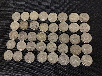Roll of 40 x 90% Silver Circulated Washington Quarters / Random Years 1932-64 - Image 1 of 3