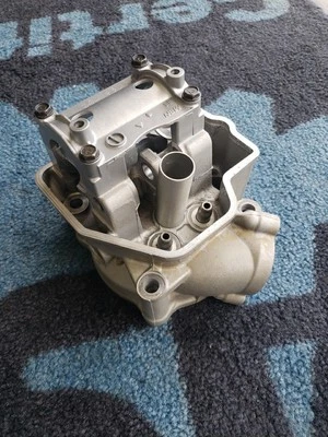 HONDA CRF450R CULATA 2009-2012 NÚMERO DE PIEZA 12010-MEN-A31 Foto 1 de 4