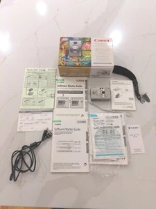 Canon PowerShot ELPH S200 2.0MP Digital Camera Bundle (Open Box) No Charger  - Foto 1 di 14