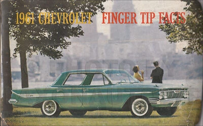 Chevy 1961 coche punta de dedo libro concesionario álbum datos sala de exposición Chevrolet fabricante de equipos originales Foto 1 de 2