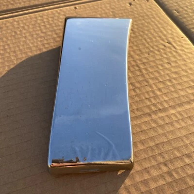 06-08 LINCOLN MARK LT OEM CROMO DERECHO PASAJERO GUARDABARROS DELANTERO MOLDURA MOLDURA Foto 1 de 4