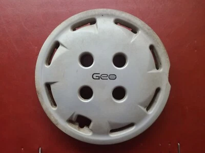 Cubierta de rueda tapacubos Geo Metro 1989-1991 12" 43252-60B30 genuina Foto 1 de 4