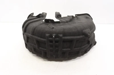 VOLVO S60 2019-2025 trasero derecho interior revestimiento protector contra salpicaduras OEM Foto 1 de 4