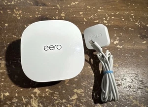 eero Mesh Wi-Fi Extender Beacon Model J010001 Tested Working Free Shipping - Picture 1 of 2