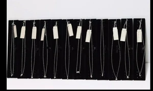 Collar NADRI Pavimentado Escritura Inicial Colgante Tono Plata 16+2 Lote 10 (ABSKLREJMT) - Imagen 1 de 18