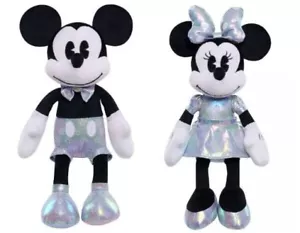 Disney 100 Mickey & Minnie Mouse Juego de Peluche Plateado Disneyland Aniversario D100 - Imagen 1 de 8
