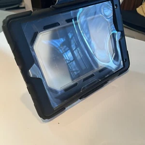 Griffin Survivor All Terrain Rugged Case Cover for iPad TERRAIN IPAD PRO 10 /5IN - Picture 1 of 5