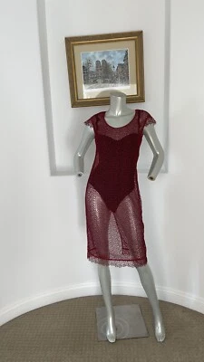 $1708 NUEVO CON ETIQUETAS VESTIDO MIDI ROJO BORDADO/ENCAJE LA PERLA IT 40, US 4, FR 36 UK 8  Foto 1 de 4