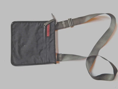 "Bolso de hombro deportivo de nailon bandolera negro 4VA032 unisex 8x8"" bolso delgado" Foto 1 de 4