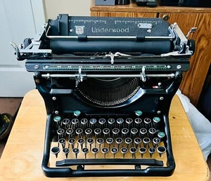 NICE VINTAGE 1930’s UNDERWOOD TYPEWRITER NO 6 MASTER WORKS - Picture 1 of 12