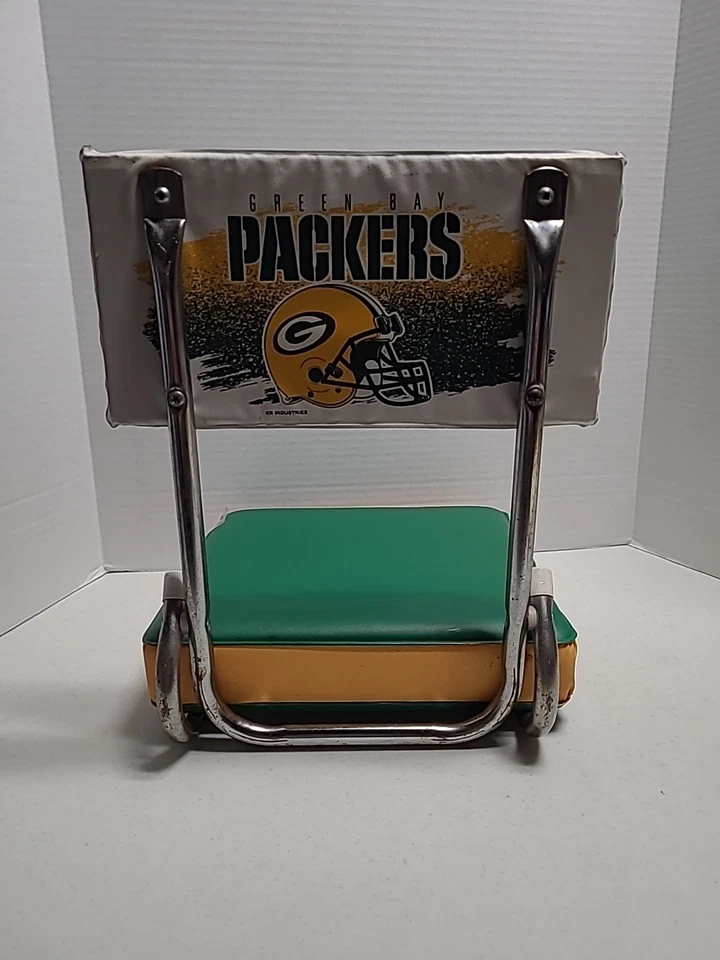 Cojín de asiento de estadio plegable vintage Green Bay Packers hombre cueva  Foto 1 de 4