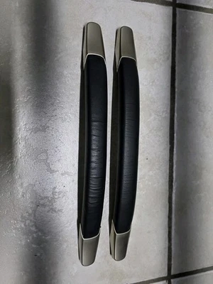 03-11 Lincoln Town Car BLACK Door Pull Strap Grab Handle Used  - Image 1 of 4