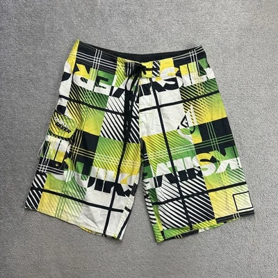 QUIKSILVER Herren Badehose Badeshorts Gr. 32 Beach Board Shorts Logo 13715 Grün - Bild 1 von 4