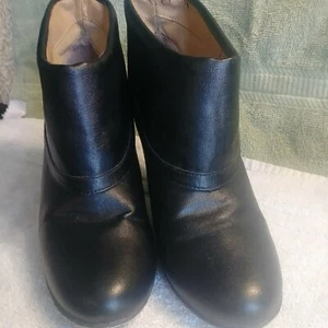 Women's Merona Black Ankle Boots Size 9 - Picture 1 of 7