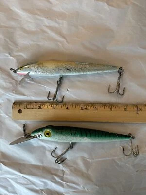 Vintage Rebel Jaw Breaker Minnows Lot Of 2 Fishing Lures - Image 1 of 4