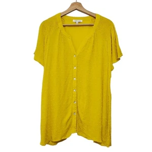 Rose + Olive Size 1X Swiss Dot Flutter Sleeve Front Button Up V-Neck Blouse Plus - Picture 1 of 7