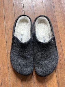 Zoccolo uomo Birkenstock Zermatt lana shearling taglia 43 M 10 grigio antracite Italia - Foto 1 di 7