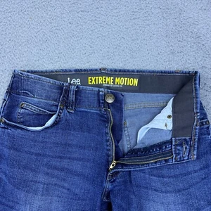Lee Men's Extreme Motion Straight Fit Tapered Leg Jean Blue Elastic Waist 31x30 - Picture 1 of 15