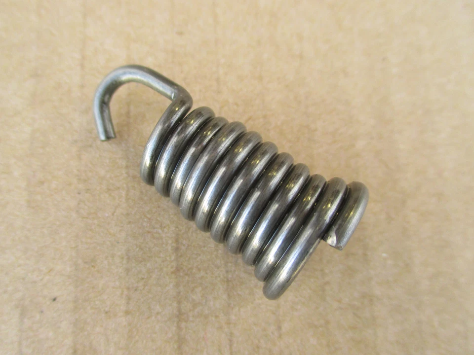 MUELLE DE RETORNO DE FRENO PARA ESTUCHE 531 535 540 541 545 570 580 CONSTRUCCIÓN KING 580B Foto 1 de 1