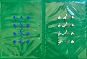 Gianni Colombo, Zwei Siebdrucke aus Kunststoff, signiert - Bild 1 von 2