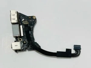Apple MacBook Air 11" A1370 2011 Power Board & USB - Bild 1 von 3