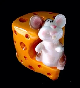 Adorabile scuotitore sale e pepe impilatore ceramica topolino grigio e formaggio svizzero nuovo con scatola - Foto 1 di 7