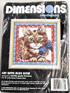 New Vintage 1992 Dimensions CAT w/BLUE BOW Needlepoint Kit 7145 ~ Martha Freeman - Picture 1 of 2