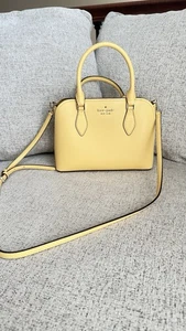 Bolso pequeño Kate Spade Darcy Daybreak amarillo ver fotos por defectos - Imagen 1 de 16