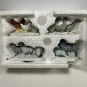 RETIRED DEPARTMENT 56 HERITAGE VILLAGE FARM ANIMALS ITEM #5945-5 EUC - Picture 1 of 3