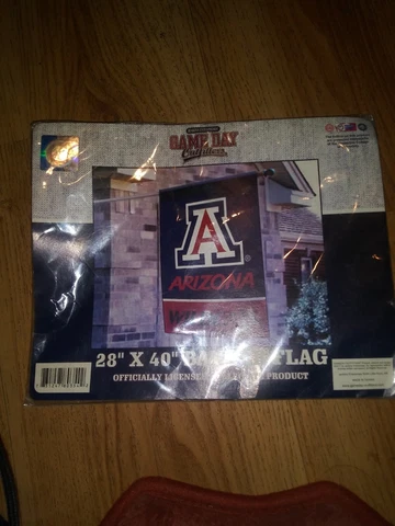 Arizona Wildcats Two Sided House Flag and Banner 28"×40" Cover