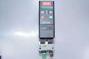 DANFOSS 0,9kva Frequenza VLT2800 195N0203 VLT2803PS2B20STR4DBF00A00C0 - Foto 1 di 6