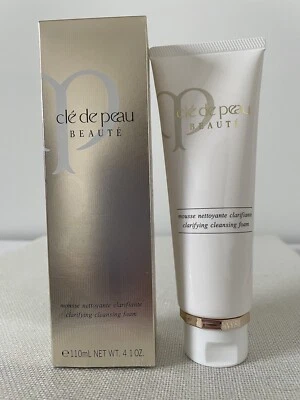 cle de peau cleansing foam 110ml NIB  - Изображение 1 из 4